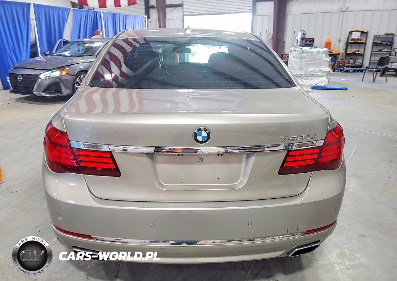 2015 BMW 7 Series VIN:WBAYE8C53FD780939 - 6