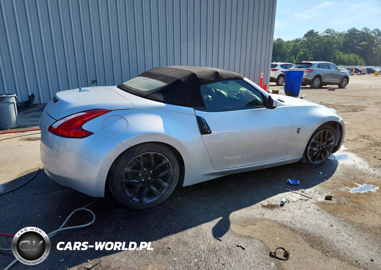 2016 Nissan 370Z Roadster Touring VIN:JN1AZ4FH6GM910496 - 3