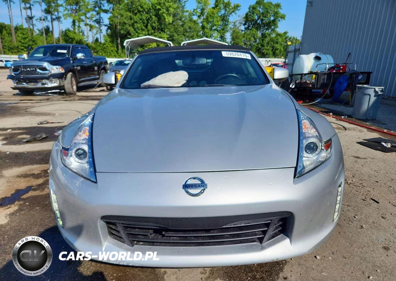 2016 Nissan 370Z Roadster Touring VIN:JN1AZ4FH6GM910496 - 5