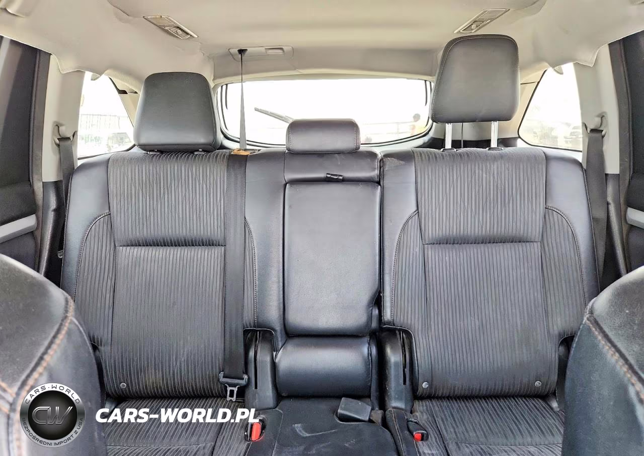 2015 Toyota Highlander Le Plus VIN:5TDZKRFH1FS112623 - 10