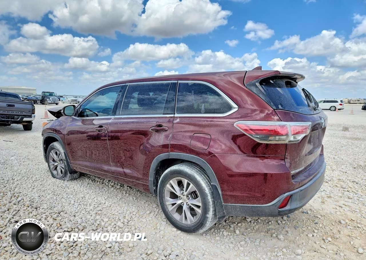 2015 Toyota Highlander Le Plus VIN:5TDZKRFH1FS112623 - 2
