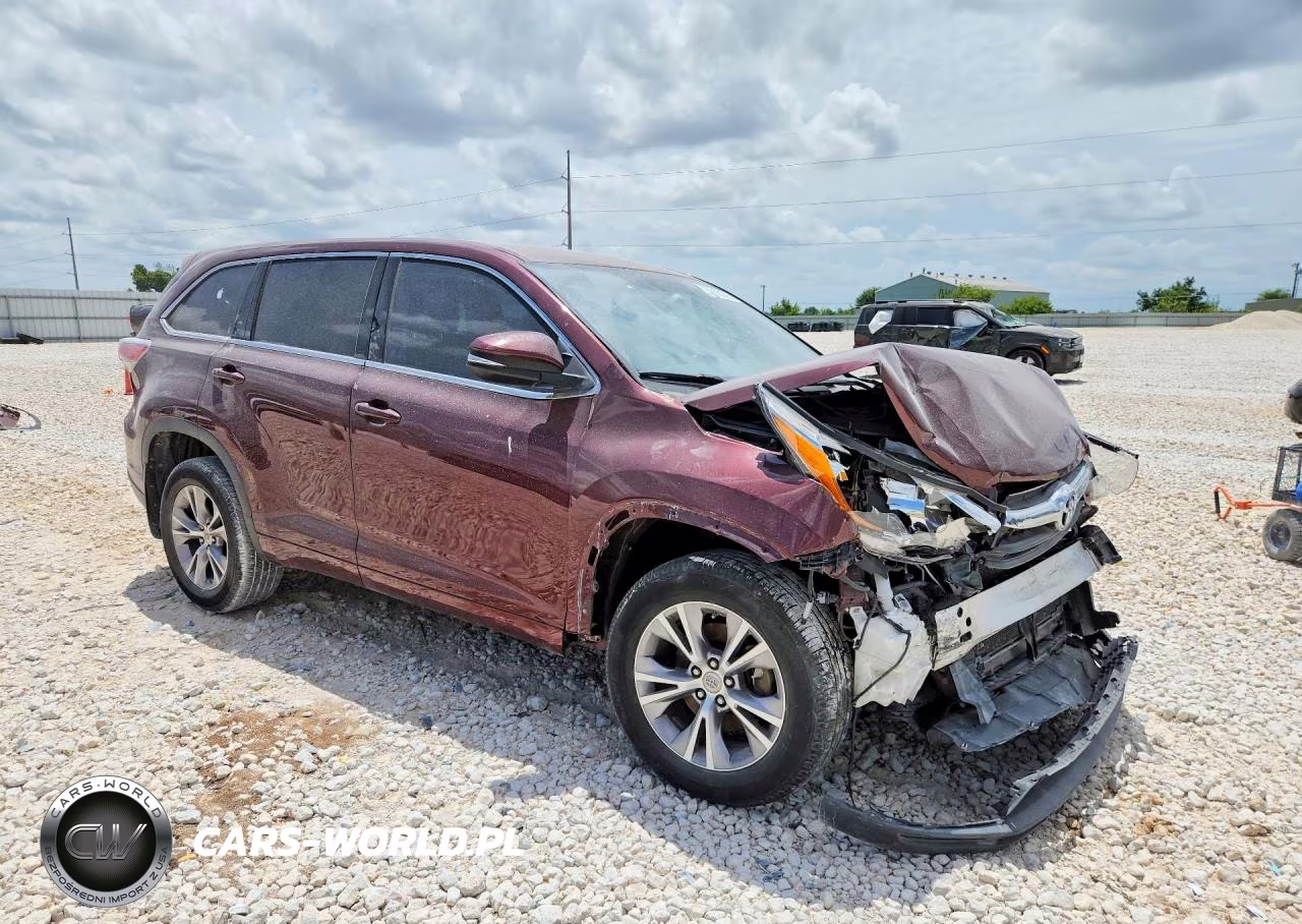2015 Toyota Highlander Le Plus VIN:5TDZKRFH1FS112623 - 4