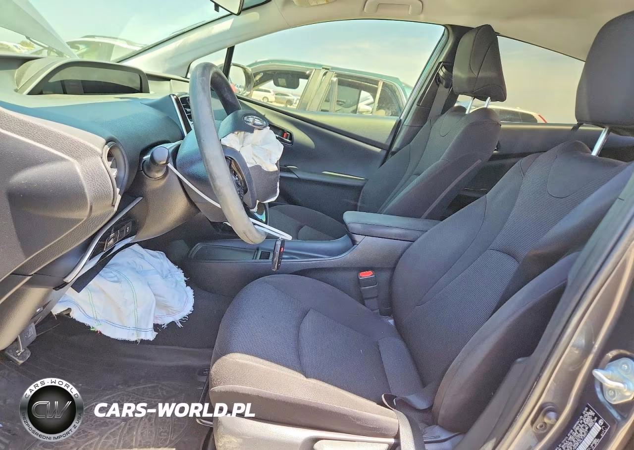 2020 Toyota Prius L Eco VIN:JTDKARFU0L3120517 - 7