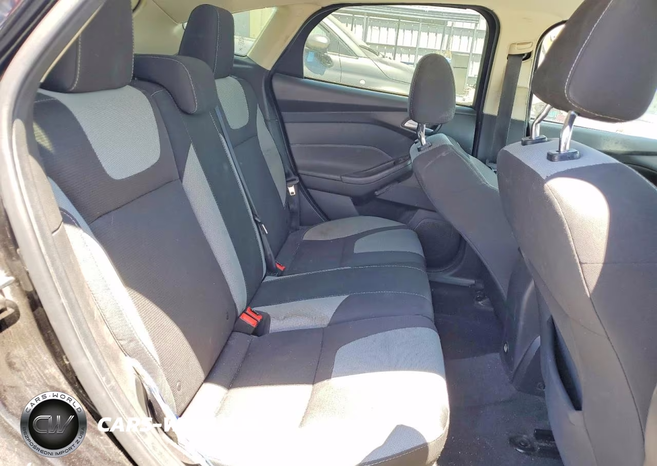 2012 Ford Focus Se VIN:1FAHP3K25CL343233 - 10