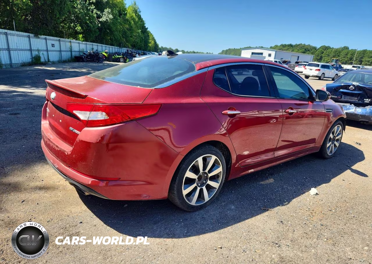 2013 Kia Optima Sx VIN:5XXGR4A68DG183733 - 3