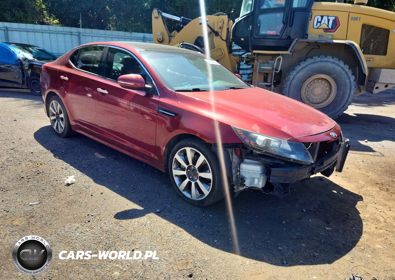 2013 Kia Optima Sx VIN:5XXGR4A68DG183733 - 4