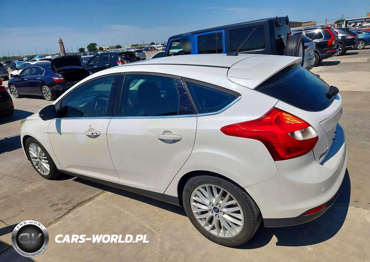 2013 Ford Focus Titanium VIN:1FADP3N27DL108697 - 2