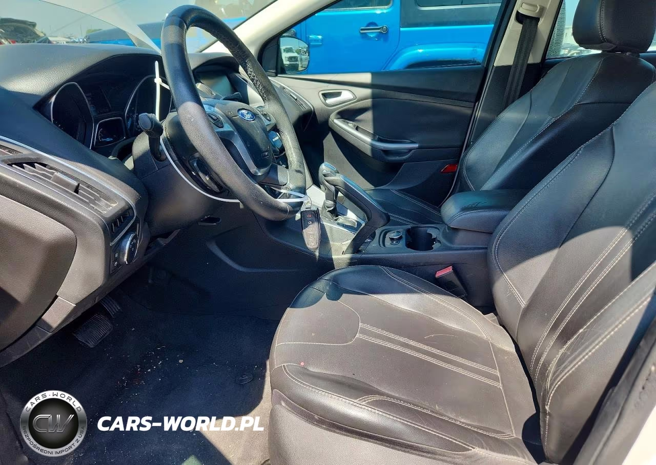 2013 Ford Focus Titanium VIN:1FADP3N27DL108697 - 7
