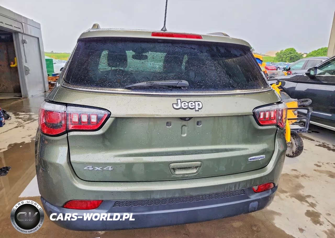 2017 Jeep Compass Latitude VIN:3C4NJDBB2HT646941 - 6