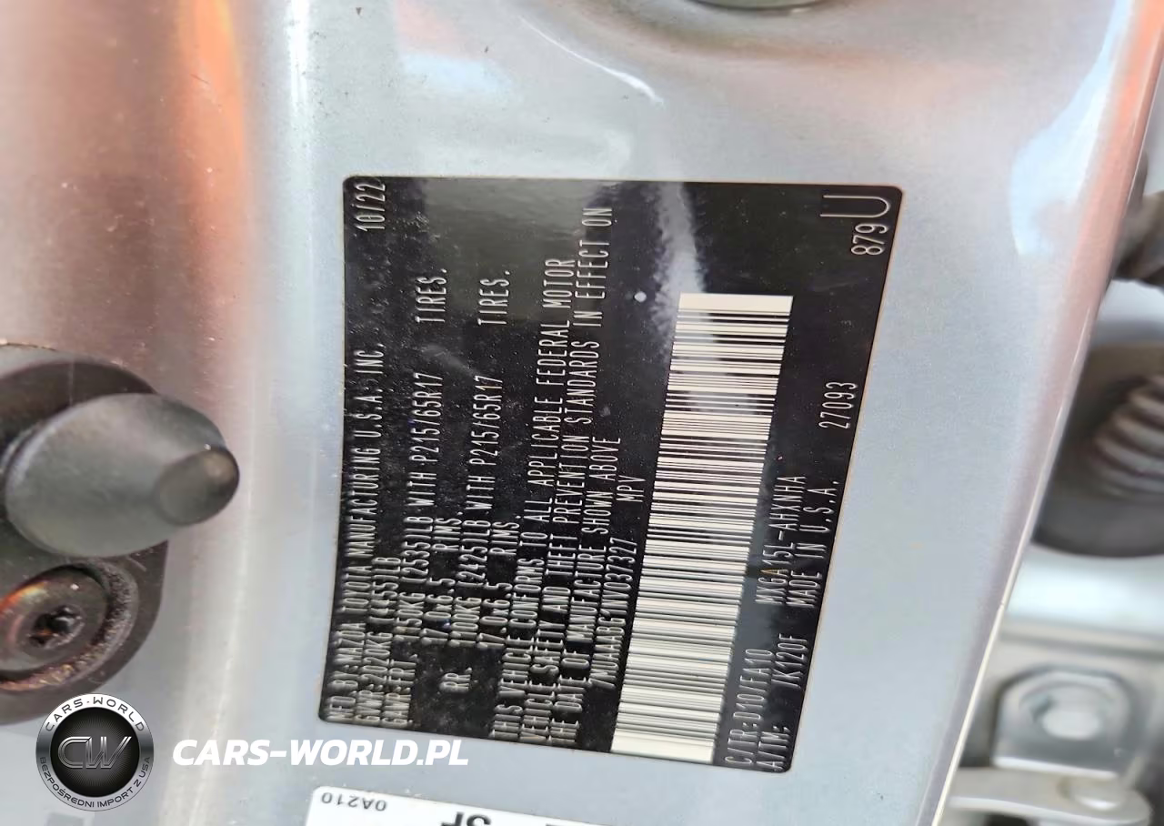 2022 Toyota Corolla Cross L VIN:7MUAAABG1NV037327 - 13