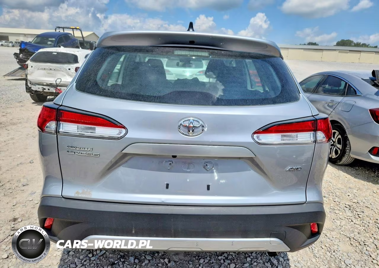 2022 Toyota Corolla Cross L VIN:7MUAAABG1NV037327 - 6
