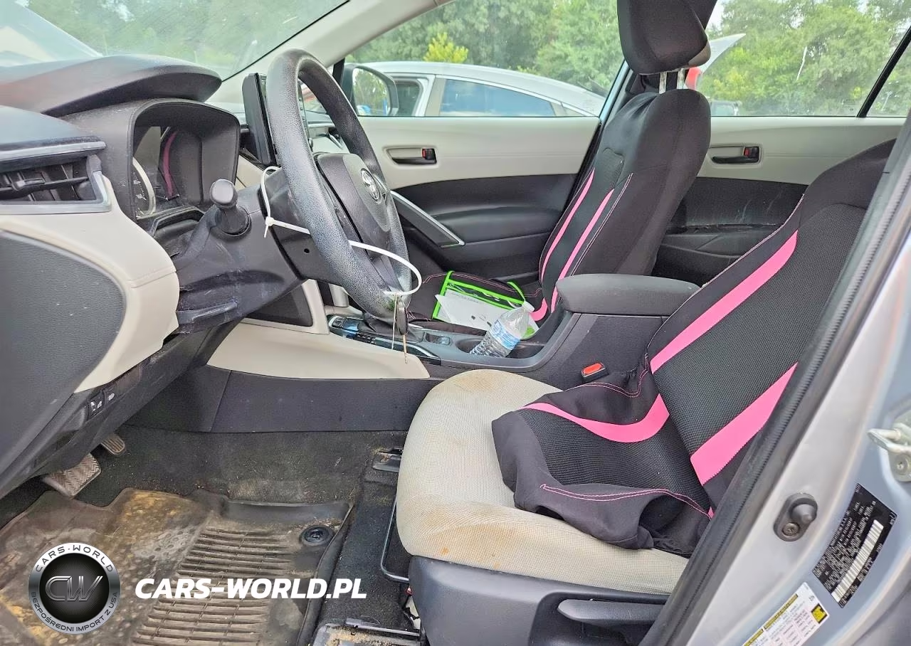 2022 Toyota Corolla Cross L VIN:7MUAAABG1NV037327 - 7