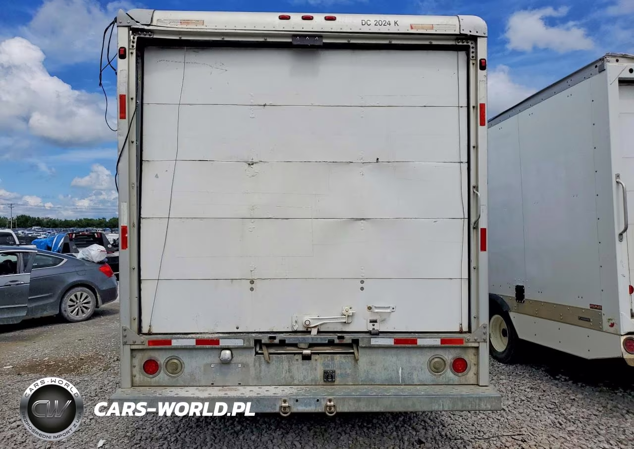 2007 Ford Econoline E450 Super Duty Cutaway Van VIN:1FDXE45SX7DB17004 - 6