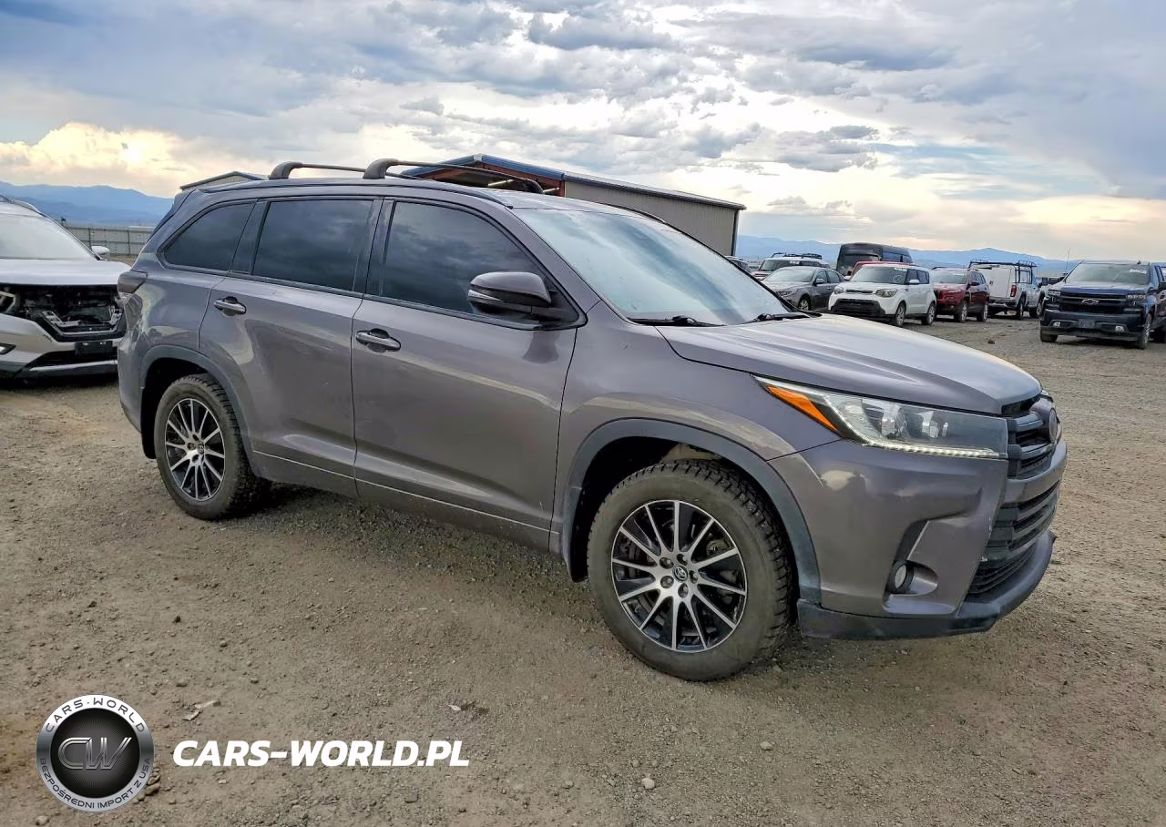 2018 Toyota Highlander Se VIN:5TDJZRFH8JS811328 - 4