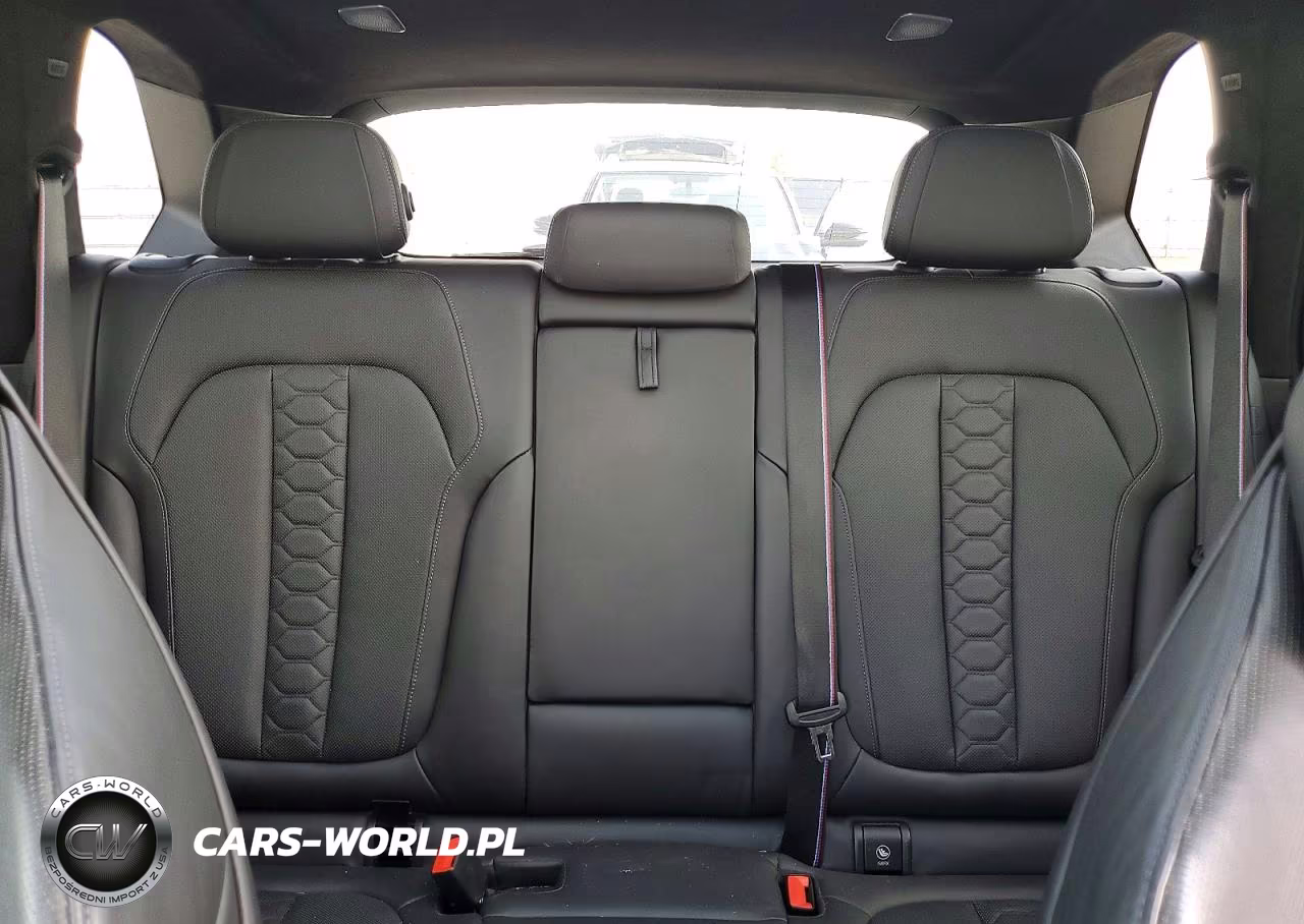2021 BMW X5 M VIN:5YMJU0C08M9E08942 - 10