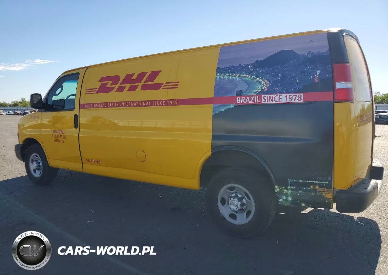 2018 Chevrolet Express 2500 Delivery Van VIN:1GCWGBFP4J1325011 - 2