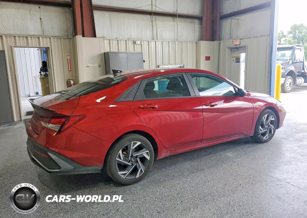 2025 Hyundai Elantra Sel Sport VIN:KMHLM4DGXSU898758 - 3