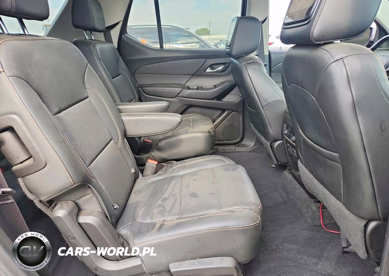 2019 Chevrolet Traverse Premier VIN:1GNERKKW7KJ310840 - 10