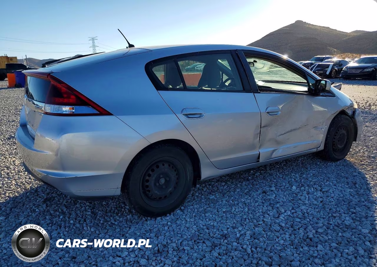 2013 Honda Insight Lx VIN:JHMZE2H55DS004865 - 3