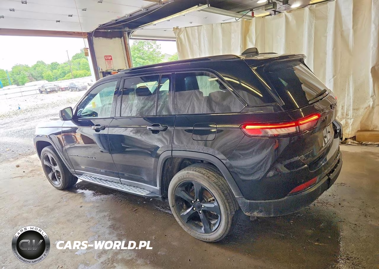 2023 Jeep Grand Cherokee Laredo VIN:1C4RJHAG0PC543890 - 2