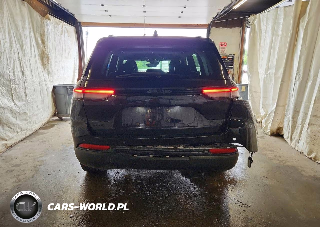 2023 Jeep Grand Cherokee Laredo VIN:1C4RJHAG0PC543890 - 6