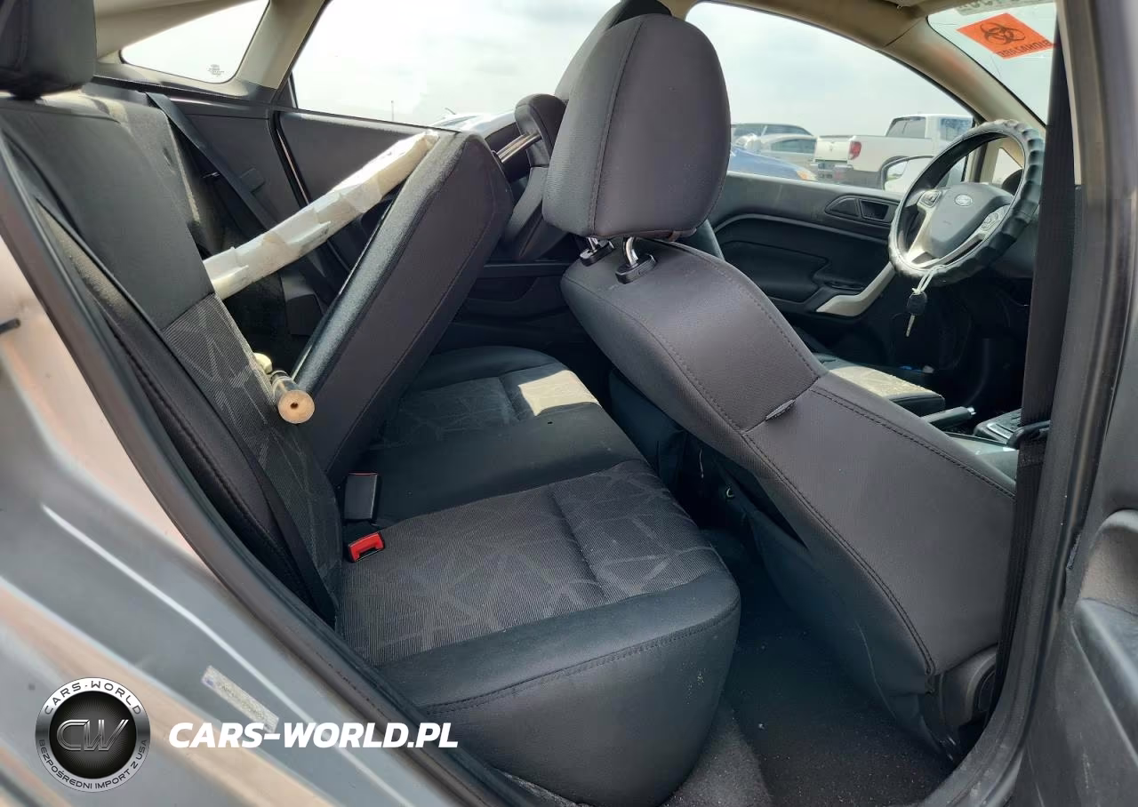 2012 Ford Fiesta Se VIN:3FADP4BJ7CM220561 - 10