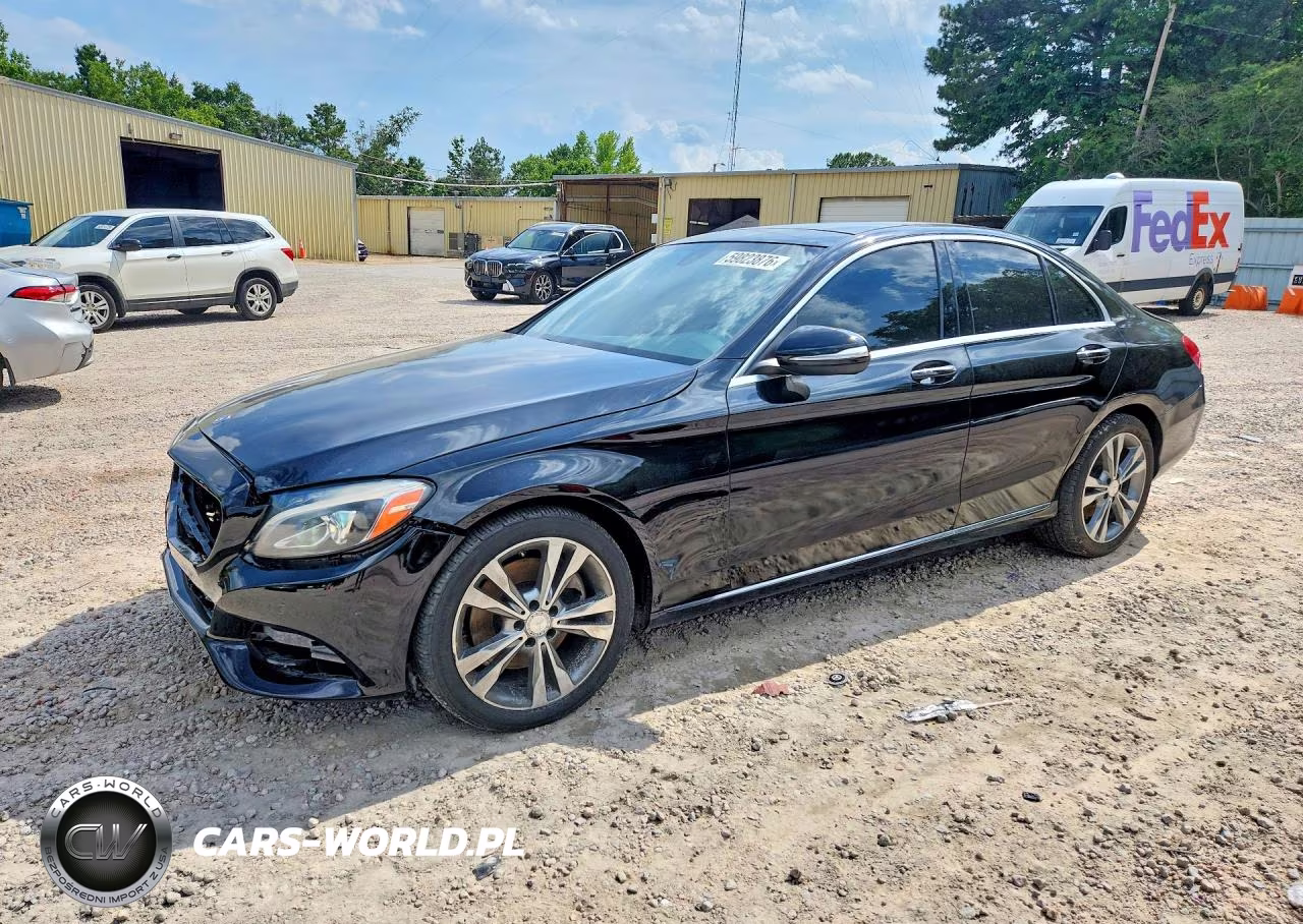 2015 Mercedes-Benz C 300 4Matic – zdjęcie 1 z 12