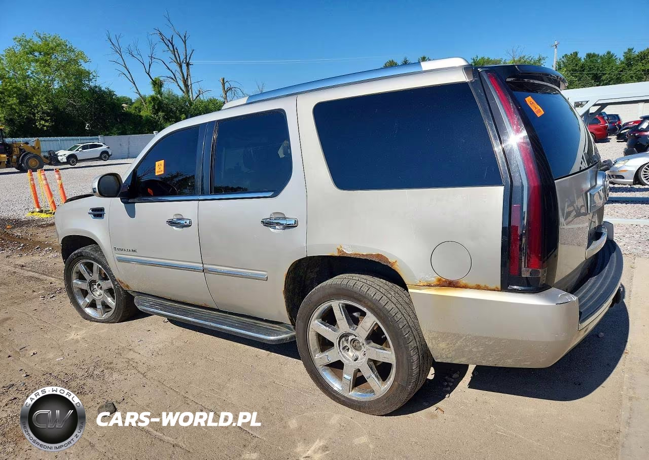 2007 Cadillac Escalade Luxury VIN:1GYFK63817R426904 - 2