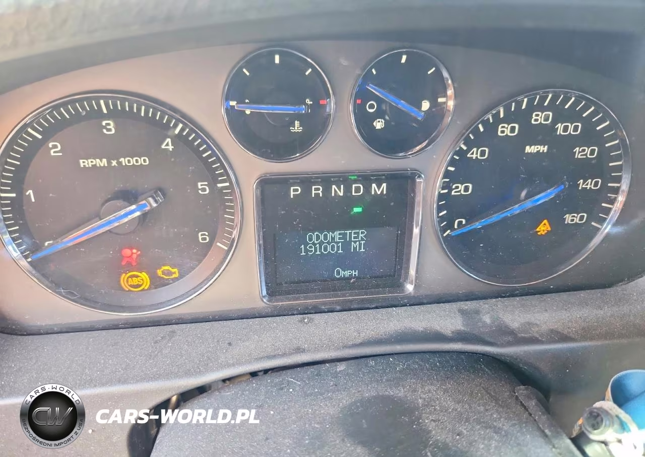2007 Cadillac Escalade Luxury VIN:1GYFK63817R426904 - 9