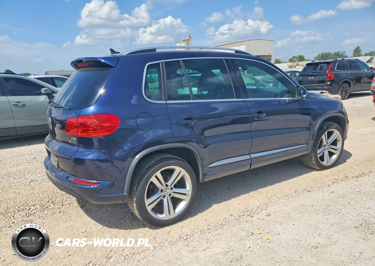 2016 Volkswagen Tiguan S VIN:WVGBV7AX4GW060123 - 3