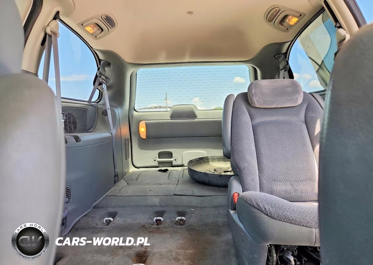 2005 Dodge Grand Caravan Sxt VIN:2D4GP44L05R464914 - 10