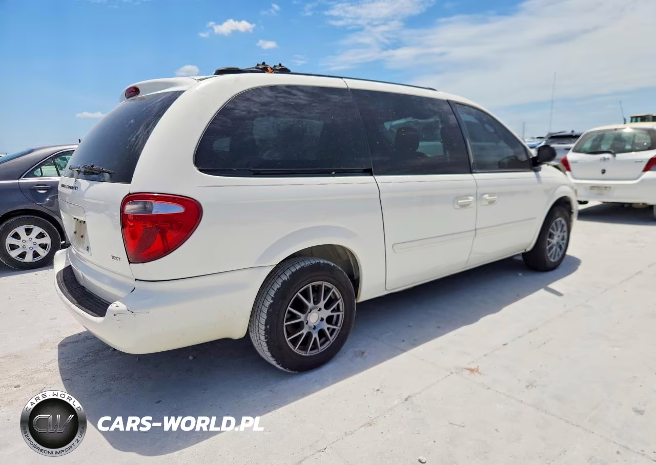 2005 Dodge Grand Caravan Sxt VIN:2D4GP44L05R464914 - 3
