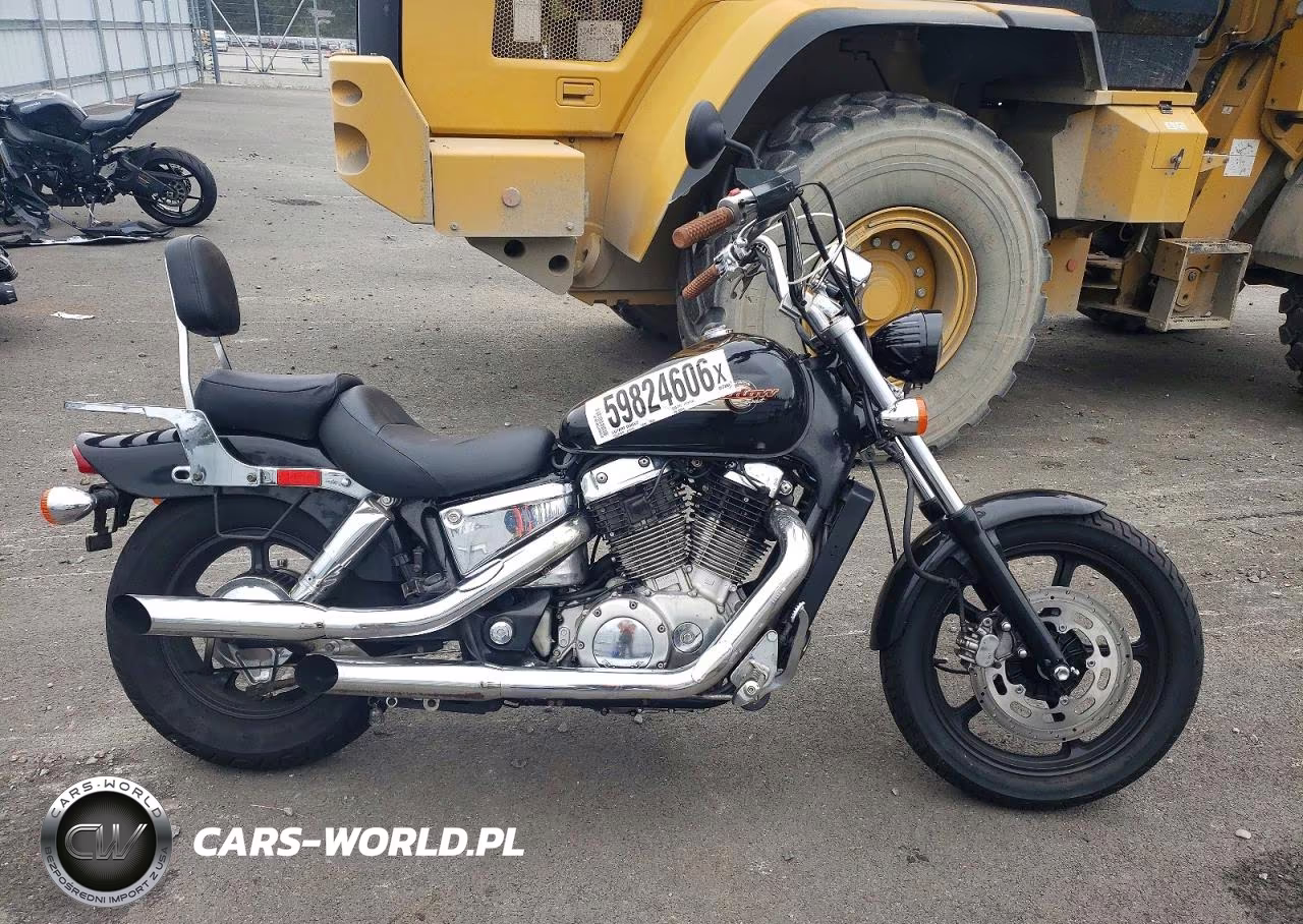 2000 Honda Vt1100 C