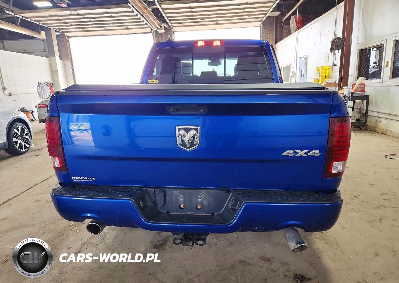 2018 Ram 1500 Sport VIN:1C6RR7MT7JS172212 - 6