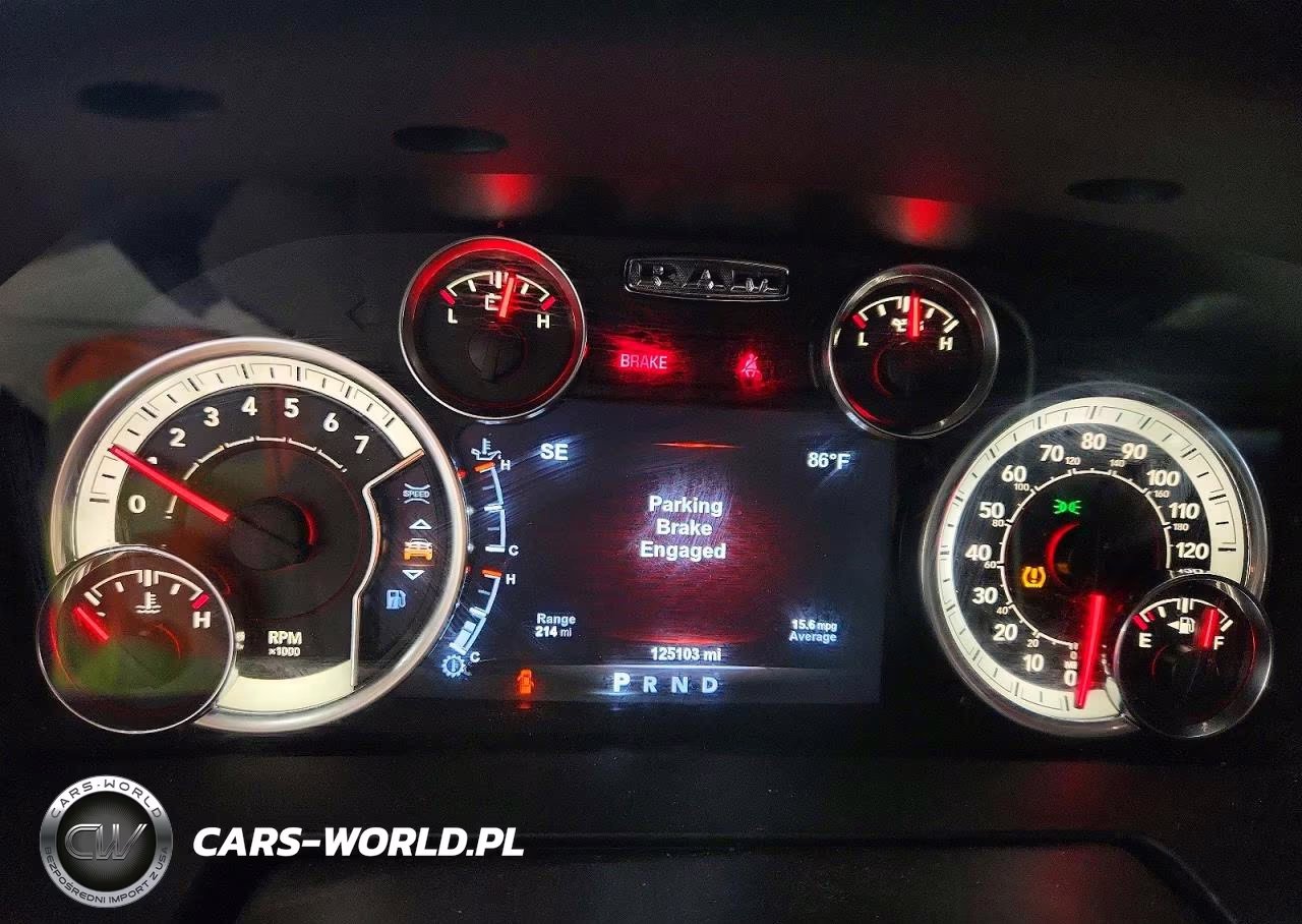 2018 Ram 1500 Sport VIN:1C6RR7MT7JS172212 - 9