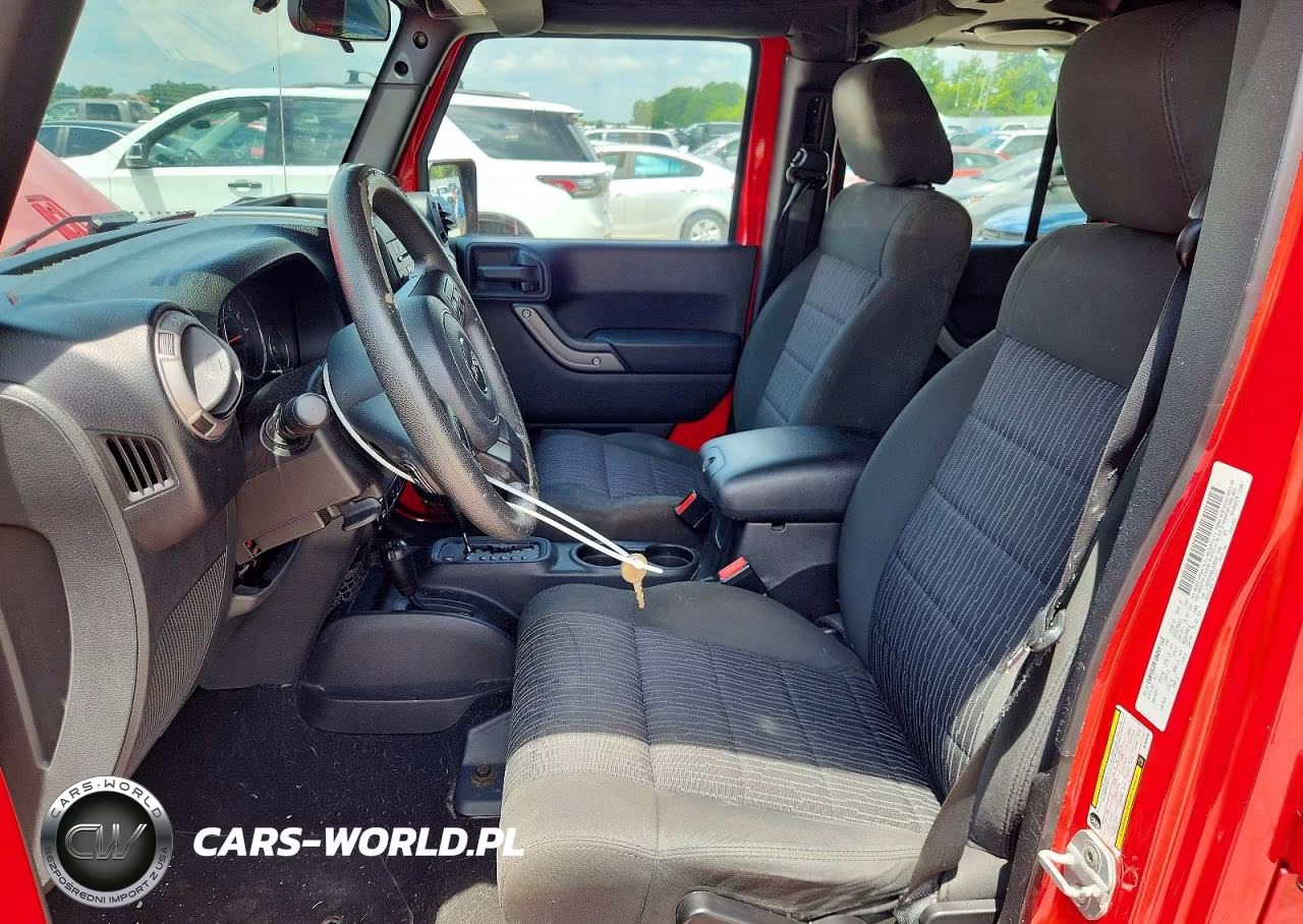 2011 Jeep Wrangler Unlimited Sport VIN:1J4BA3H1XBL609256 - 7