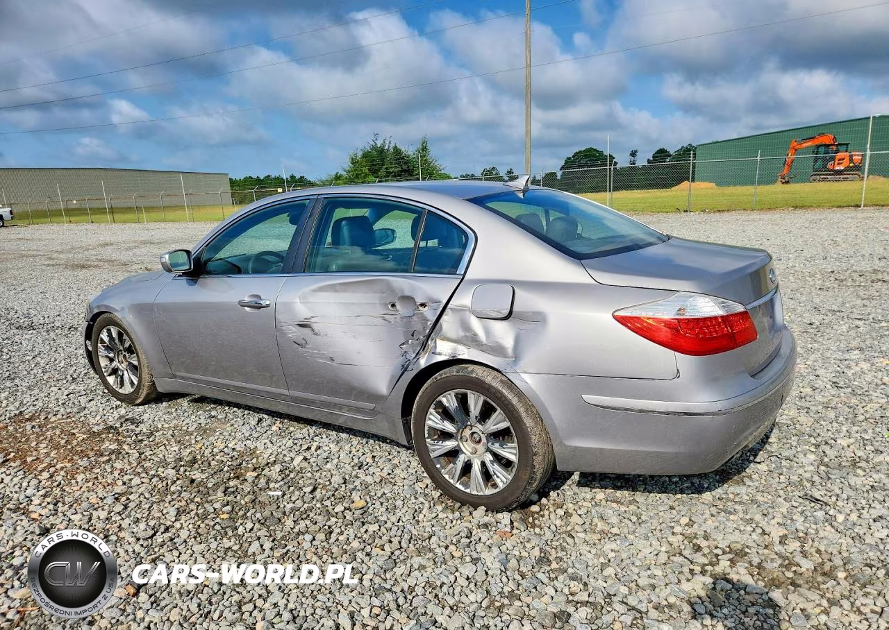 2011 Hyundai Genesis 3.8L VIN:KMHGC4DE1BU138379 - 2