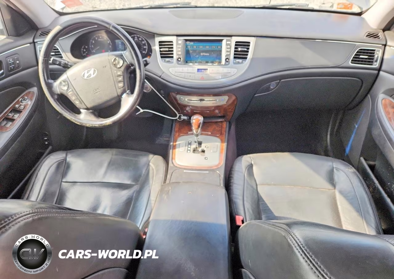 2011 Hyundai Genesis 3.8L VIN:KMHGC4DE1BU138379 - 8