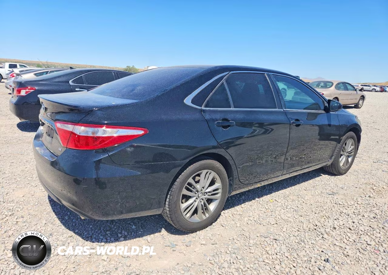 2017 Toyota Camry Se VIN:4T1BF1FK0HU306444 - 3