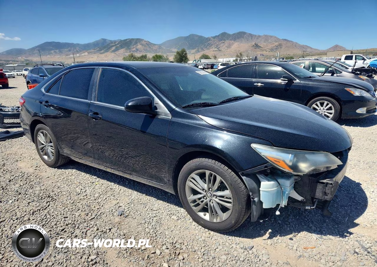 2017 Toyota Camry Se VIN:4T1BF1FK0HU306444 - 4
