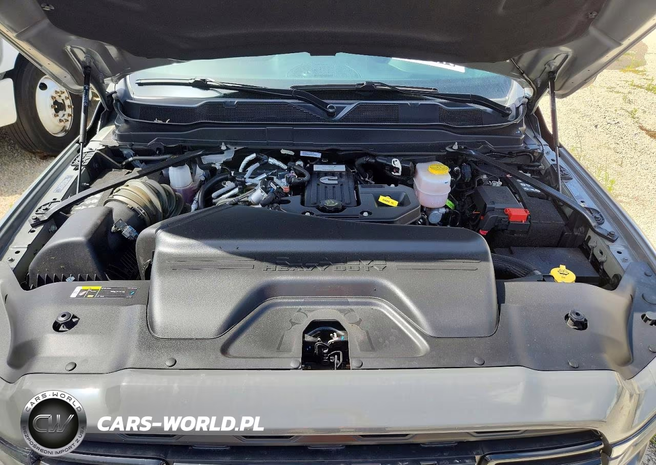 2026 Ram 3500 Big Horn VIN:3C63RRHL4TG213840 - 11