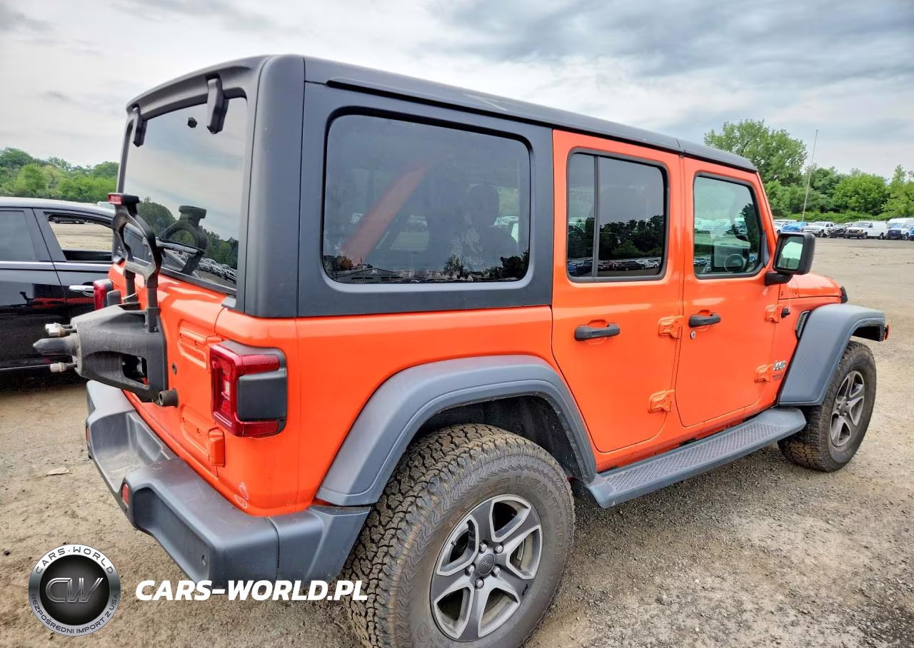 2018 Jeep Wrangler Unlimited Sport VIN:1C4HJXDN5JW316300 - 3