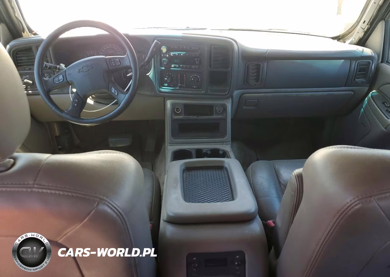 2005 Chevrolet Suburban K1500 VIN:3GNFK16Z15G130296 - 8