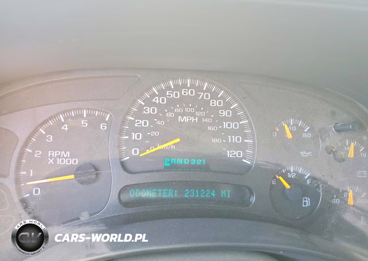 2005 Chevrolet Suburban K1500 VIN:3GNFK16Z15G130296 - 9