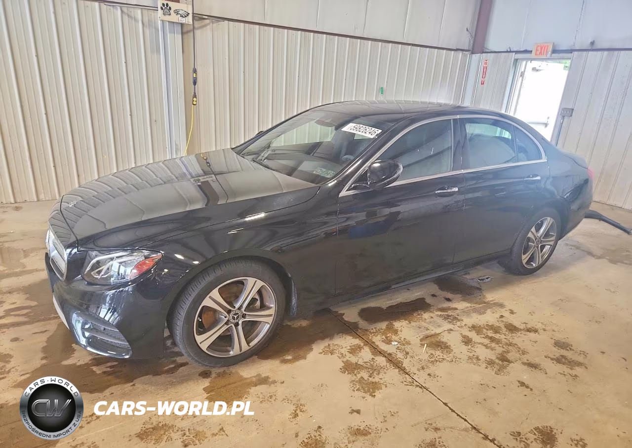 2019 Mercedes-Benz E 300 4Matic – zdjęcie 1 z 12