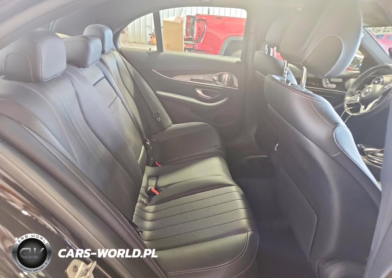 2019 Mercedes-Benz E 300 4Matic VIN:WDDZF4KB9KA600398 - 10