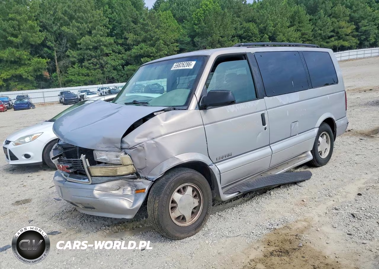 2000 GMC Safari Xt