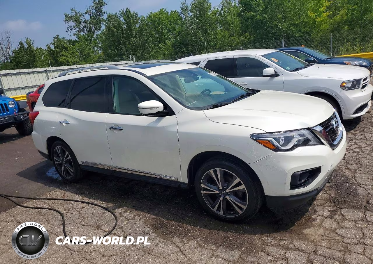 2017 Nissan Pathfinder S VIN:5N1DR2MM4HC600042 - 4