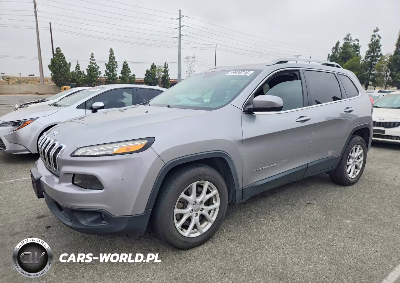 2016 Jeep Cherokee Latitude – zdjęcie 1 z 12