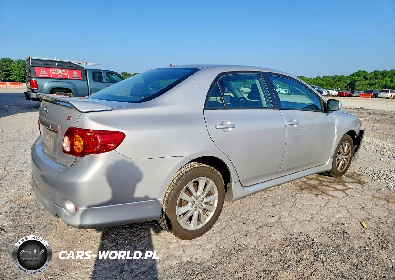 2010 Toyota Corolla S VIN:2T1BU4EEXAC475283 - 3
